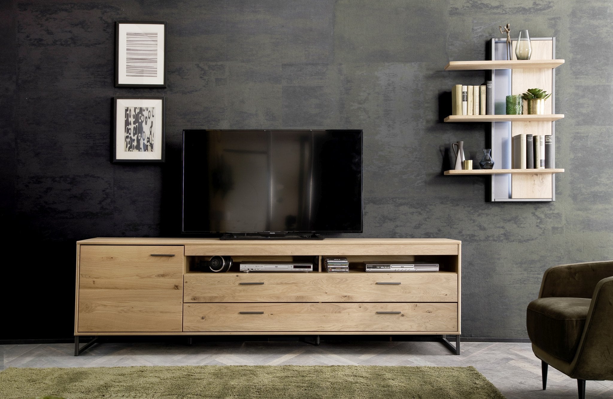 PORTLAND TV-Element #2